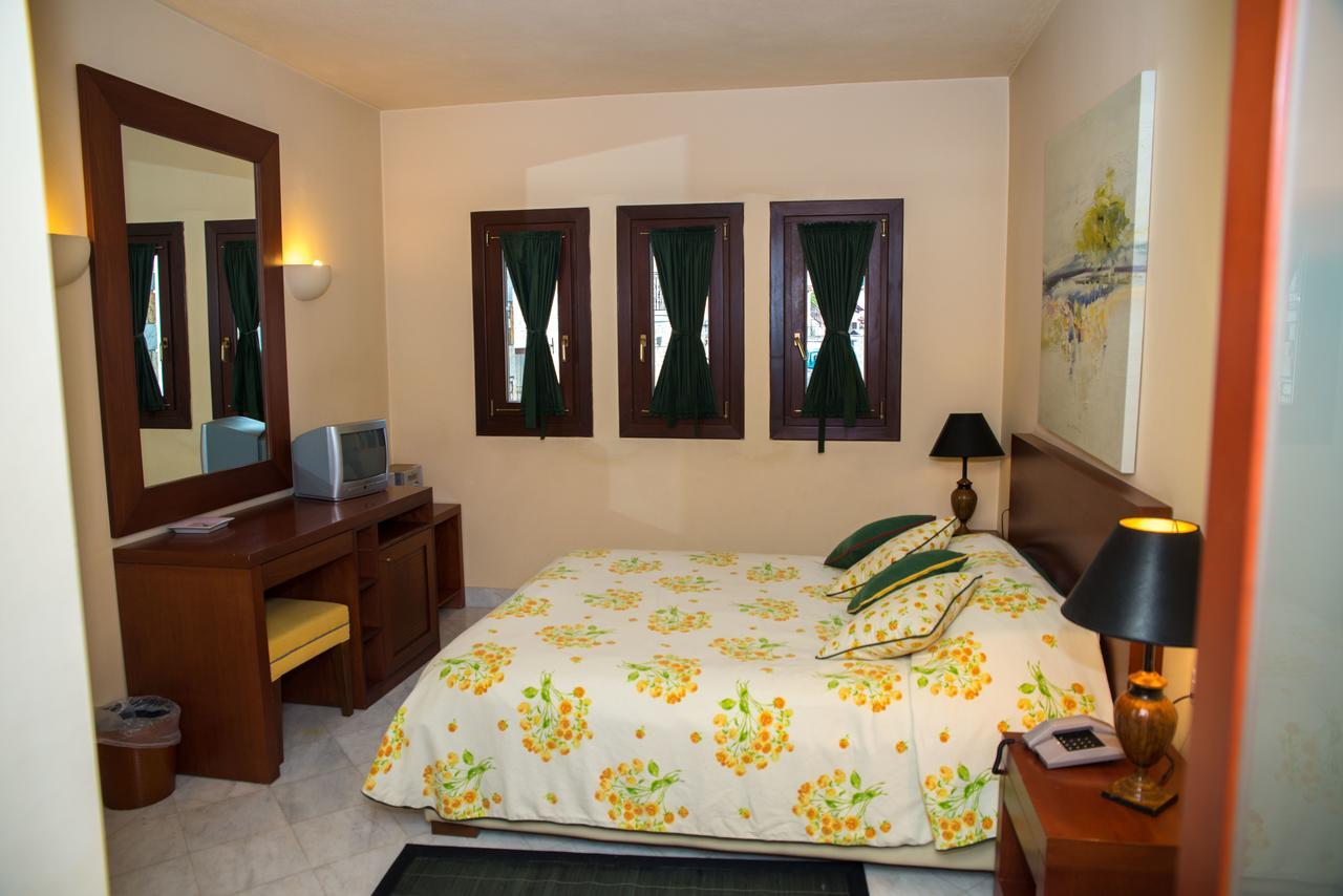 Maritsas Hotel & Suites Portaria  Ngoại thất bức ảnh